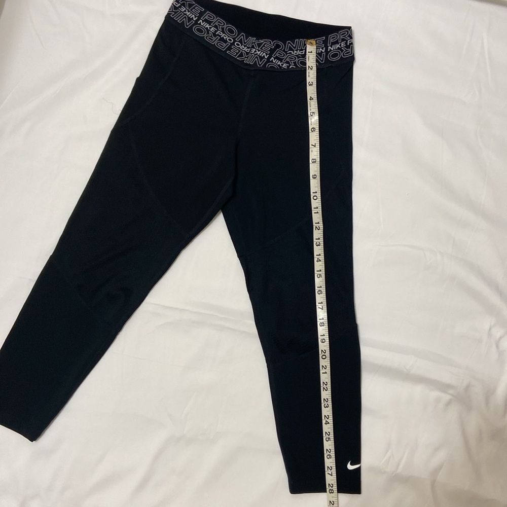 NIKE PRO DRI-FIT WOMEN’S BLACK LEGGINGS. MEDIUM. - Picture 3 of 14